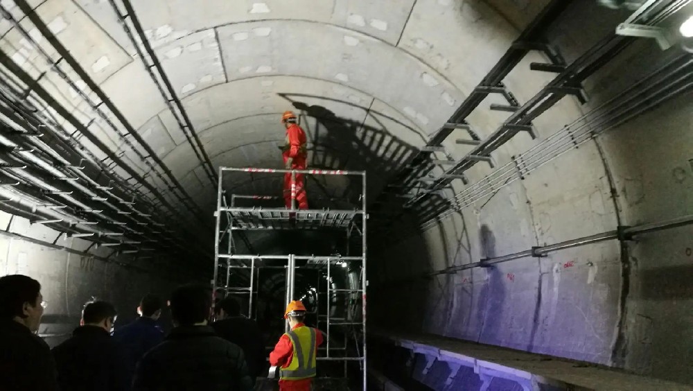 来凤地铁线路病害整治及养护维修